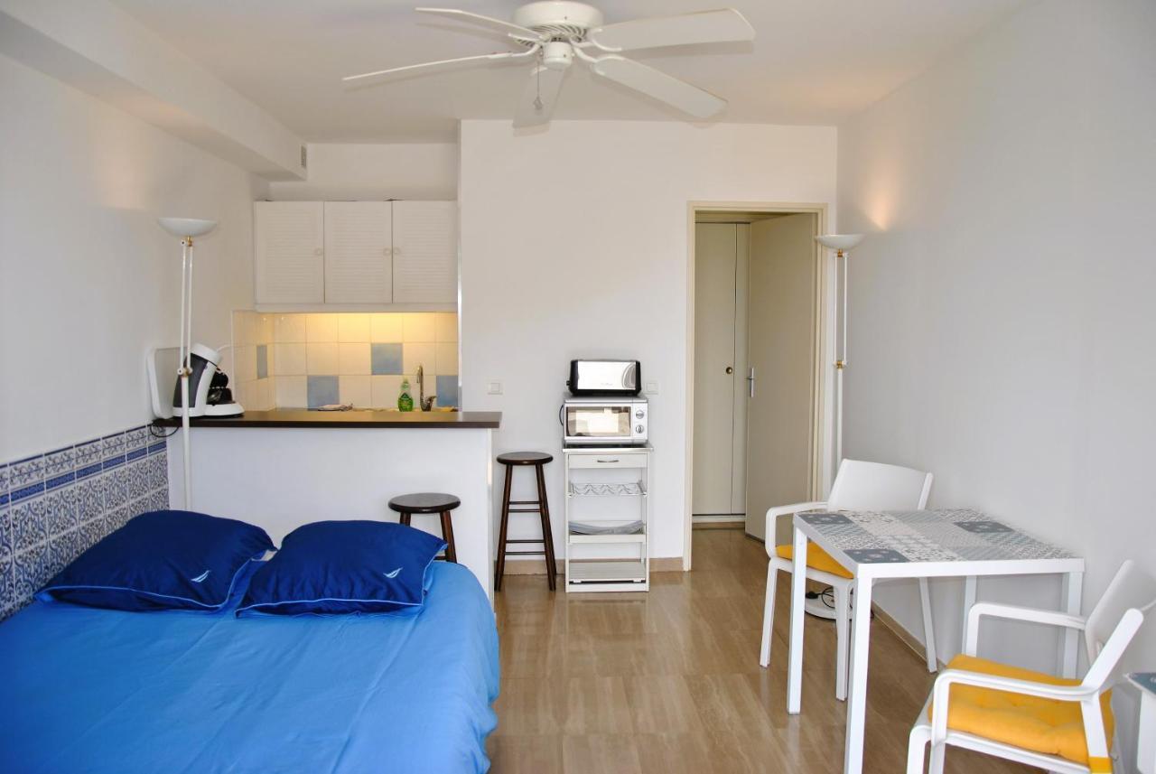 La Terrasse De La Reine Apartment Nice Room photo